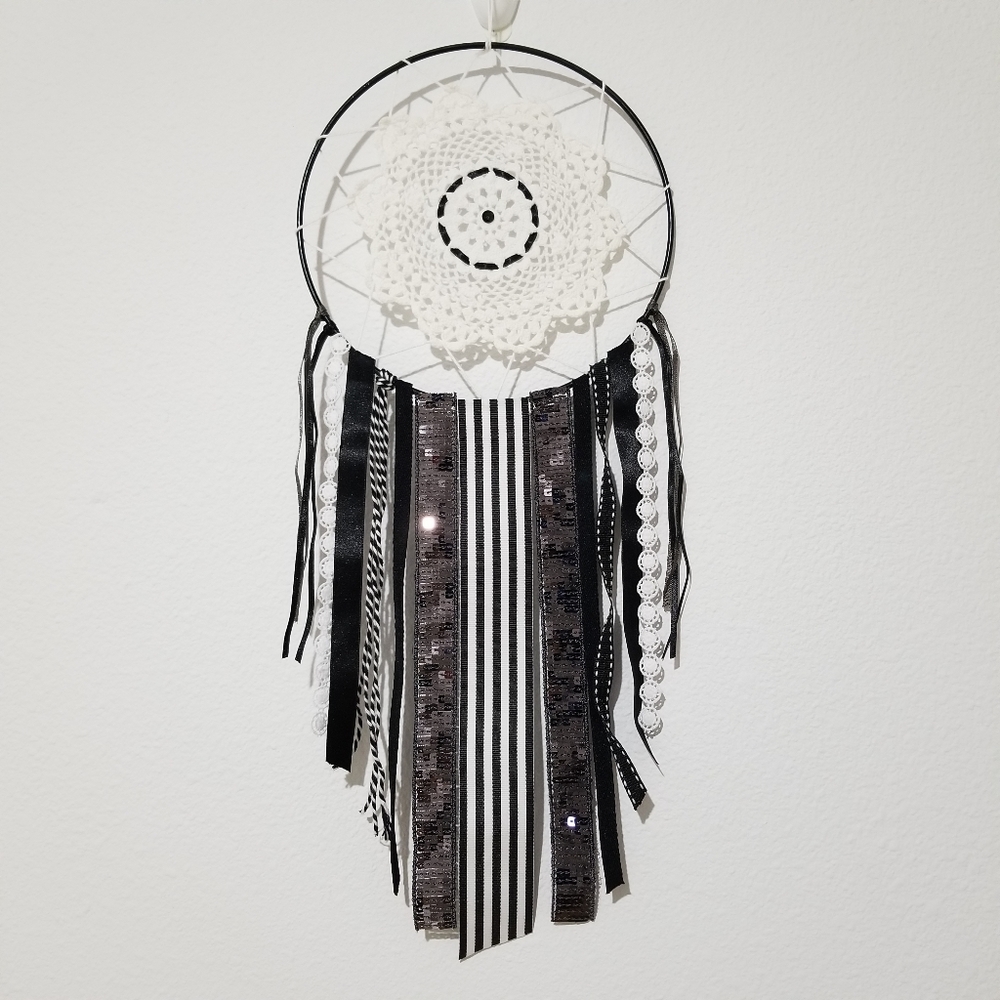 🌸 Small One-of-a-kind Unique Handmade Boho Dream Catcher Wall Home Decor